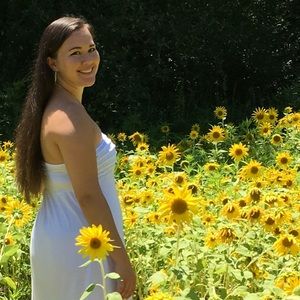 Meet your Posher, Megan